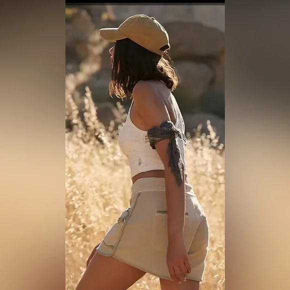 Movement Timko Shorts Green Smoke Medium - Picture 2 of 10